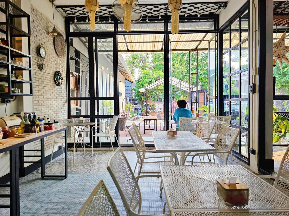 Sherloft & छात्रावास Chiang Mai